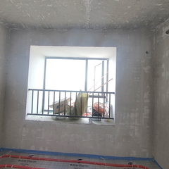 蓝光芙蓉里1-1-2104地暖李天鹏